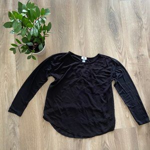 Old Navy Basic Black Flowy Long Sleeve Shirt